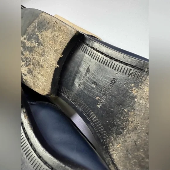 Louis Vuitton Runway Blue Leather
Metal Palace
Derby Shoes Sz 9 - Picture 3 of 15